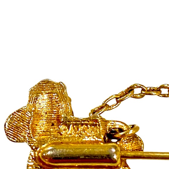 1980’s AVON Santa Sleigh and Reindeer Shaped Gold Tone Pin Scarf Pin Tie Tack - Picture 6 of 6